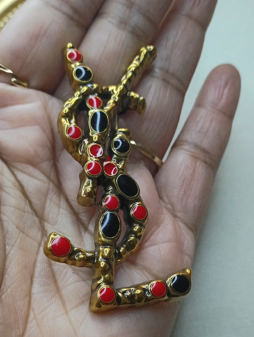 New Gold Tone Women’s Brooch with Black and Red Enamel Accents